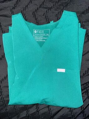 Figs hunter green top